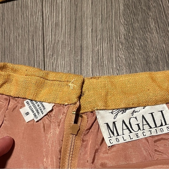 Vintage Magali Collection Two Piece Skirt Blazer Goldenrod Gold Buttons Size 8 - Picture 12 of 12